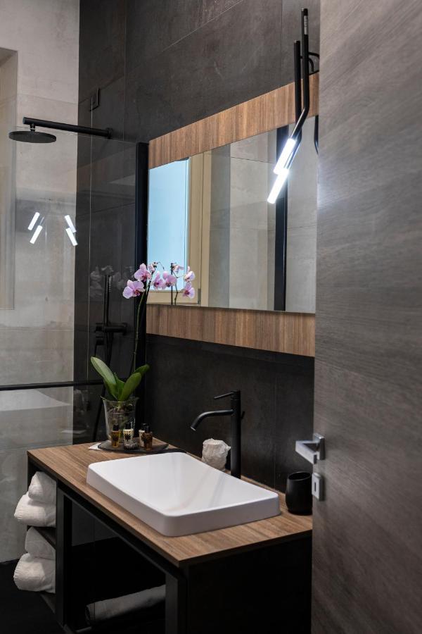 Corso 84 Luxury Suites 페스카라 외부 사진