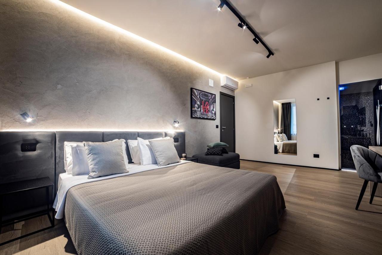 Corso 84 Luxury Suites 페스카라 외부 사진
